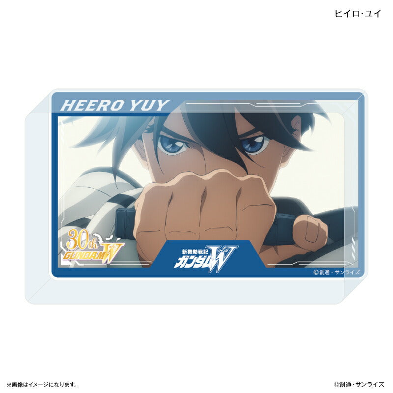 新機動戦記ガンダムW』 アクリルブロック ヒイロ・ユイ – FAN+Life