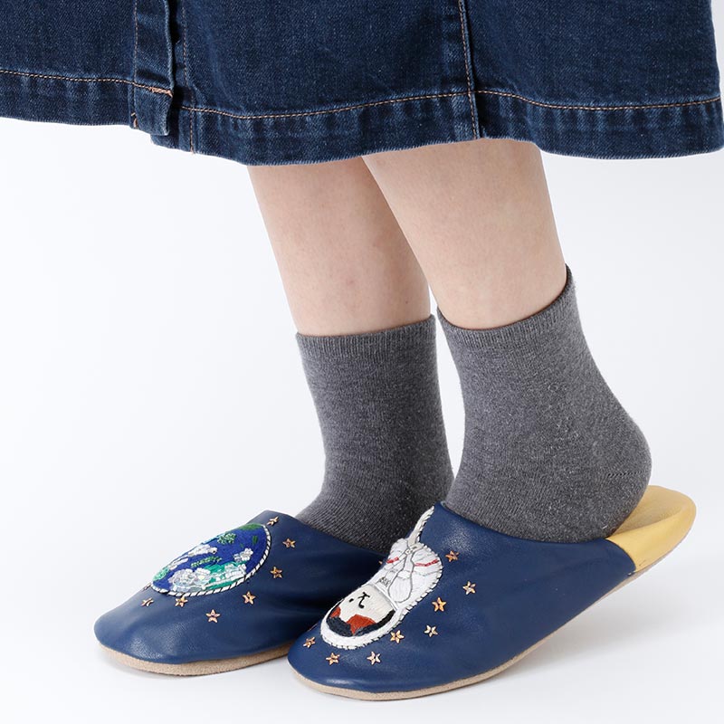 tamao×KOZACLA 刺繍ルームシューズ NYASA